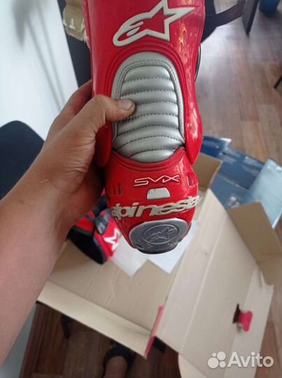 Мотоциклетные ботинки