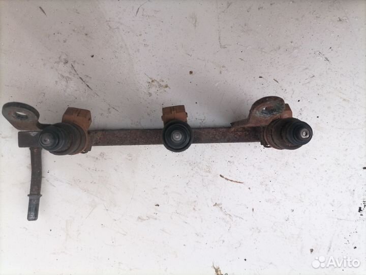 Топливная рампа с форсунками matiz 0.8