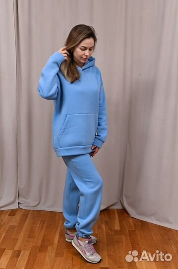 Спортивный костюм теплый с начесом женский