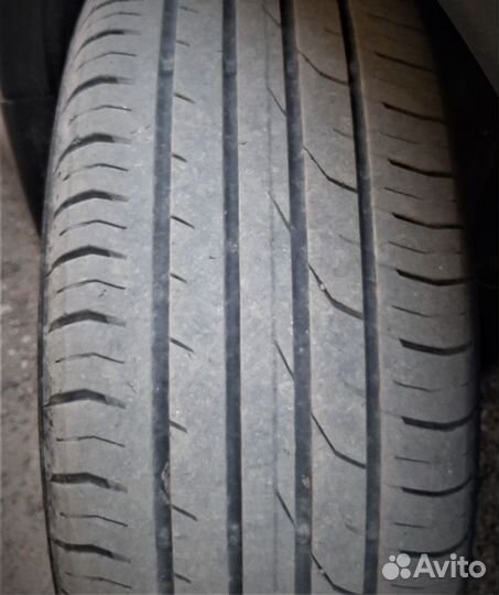 Continental ContiPremiumContact 2 215/55 R17