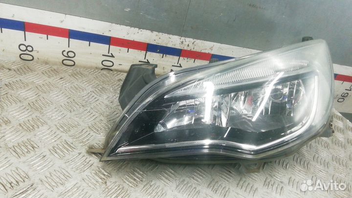 Фара левая Opel Astra J