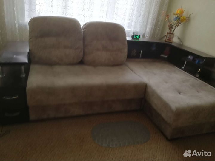 Большой угловой диван бу