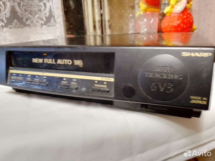 Видеомагнитофон Sharp