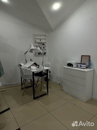 Ищем парикмахера и мастера по маникюру