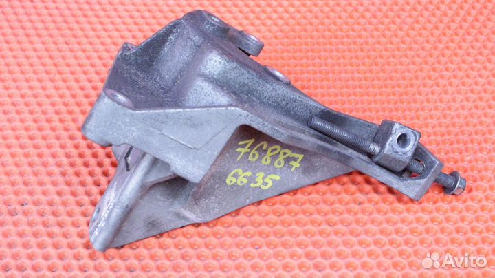 Кронштейн гур лево Subaru Legacy CBA-BP5 EJ20 2287