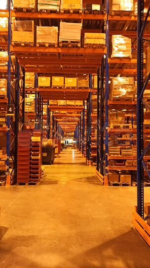 Склад, 1650 м²