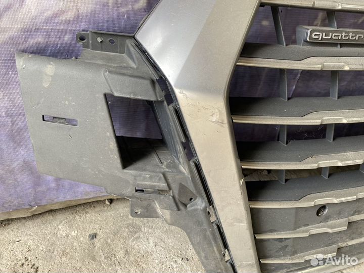 Audi q7 решетка бампера