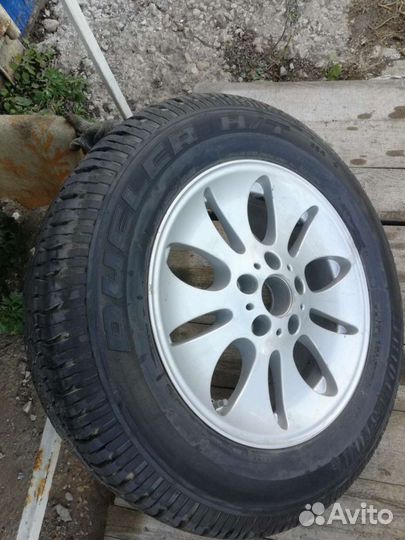 Запаска BMW X5 E53 Bridgestone 235/65 R17 104H