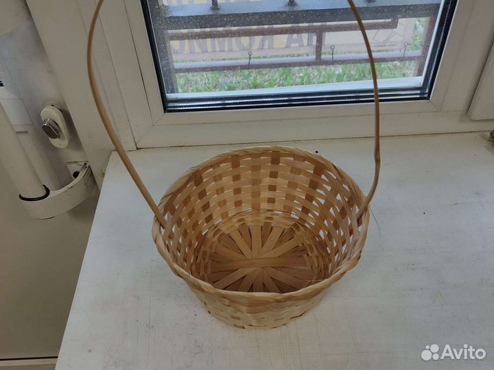 Корзина плетеная из лыка