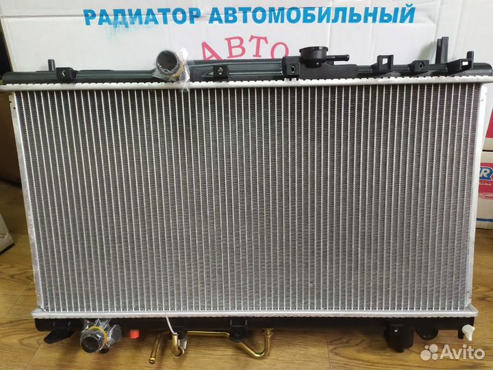 Радиатор охлаждения Двигателя. Новый Гарантия
