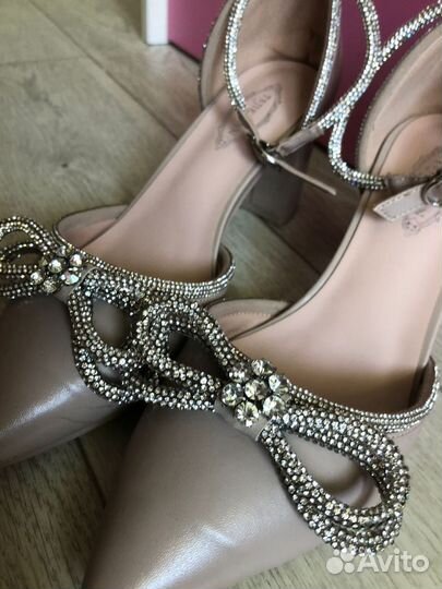 Туфли женские 37 размер бежевые