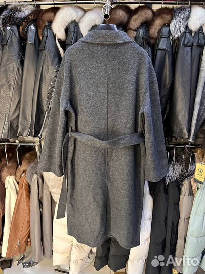 Пальто в наличии