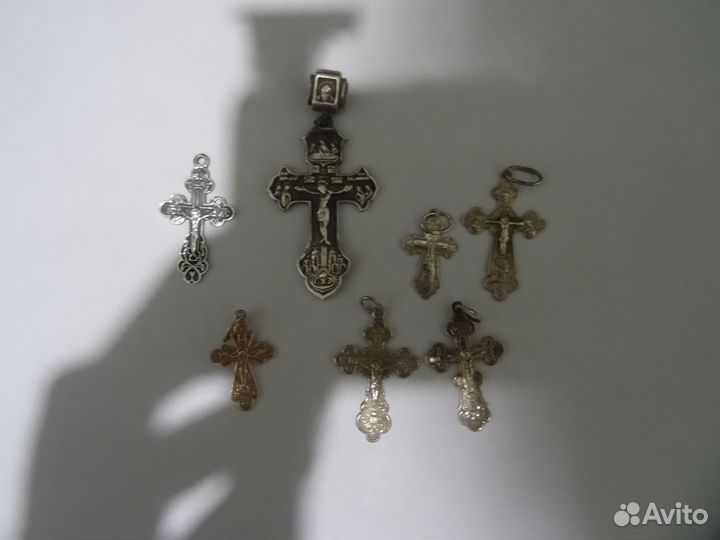 Серебряные кресты
