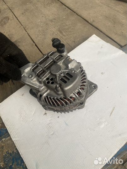 Генератор subaru forester sh