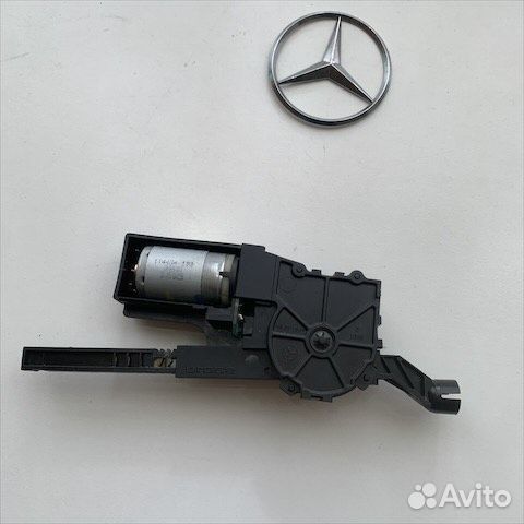 Мотор подголовника Мерседес w207
