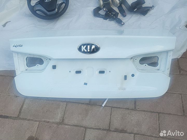 Kia rio 3- крышка багажника