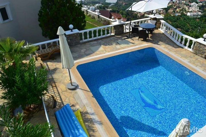 Пластиковый бассейн