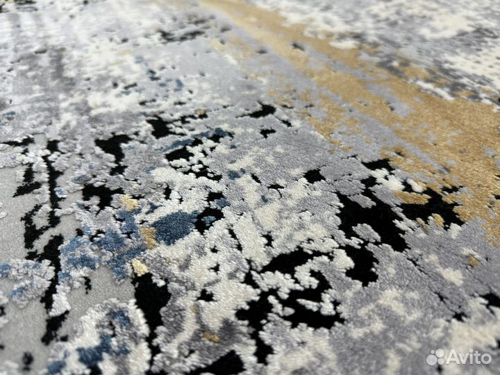 Ковер вискозный 2.4х3.4 новый