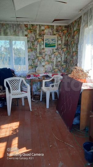 Дом 16 м² на участке 4 сот.