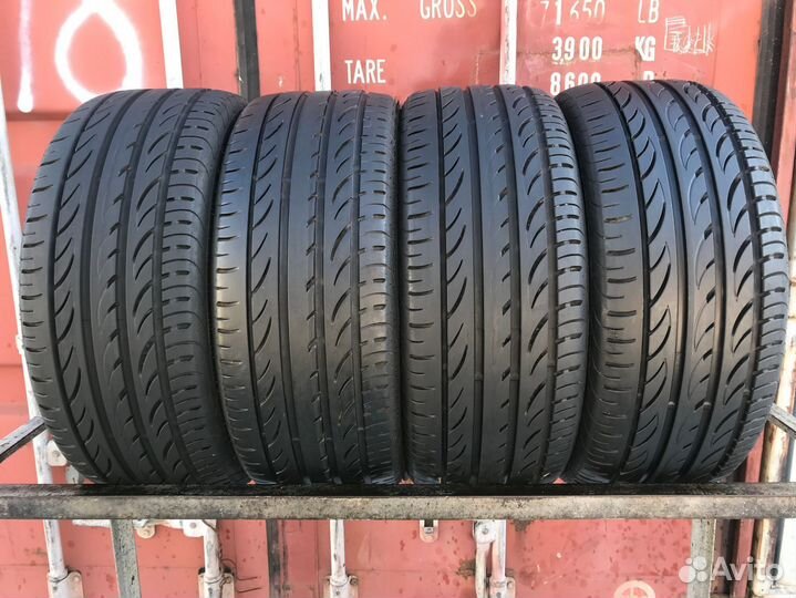 Pirelli P Zero Nero 215/40 R18 101M