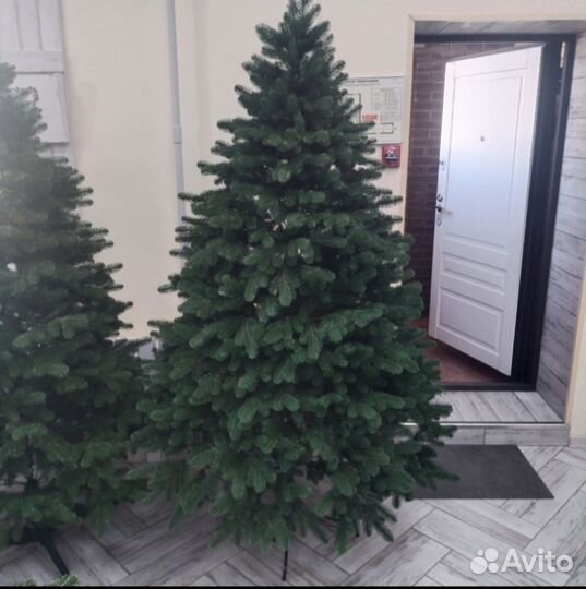 Елка искусственная