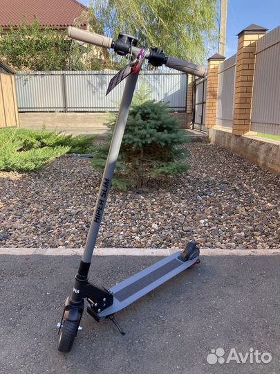 Электросамокат новый Hiper Slim VX561