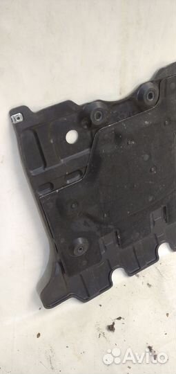 На toyota land cruiser 200 защита оригинал