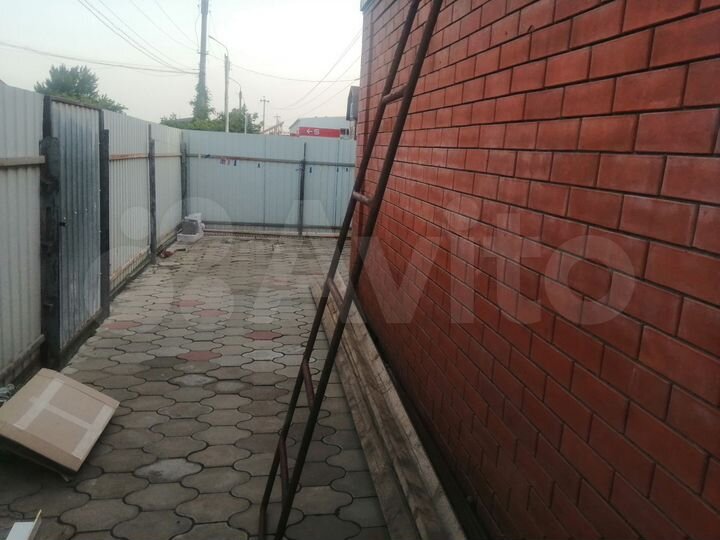 3-к. квартира, 78 м², 1/2 эт.