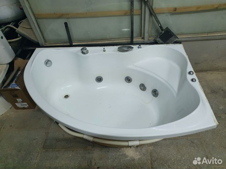 Гидромассажная ванна б/у