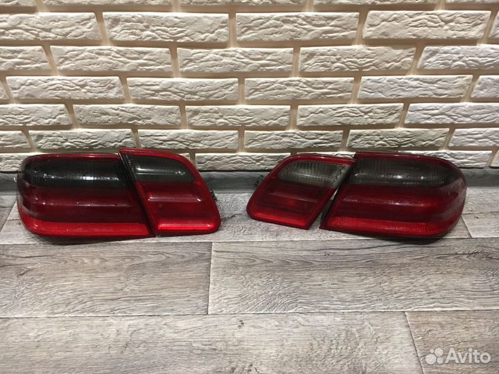 Фары заднее w210