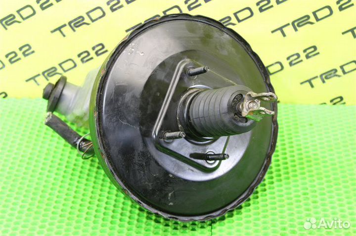 Главный тормозной цилиндр Toyota Vitz SCP10 1SZ-FE