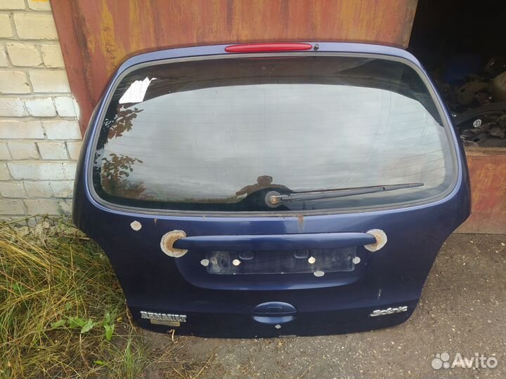 Крышка багажника на renault scenic