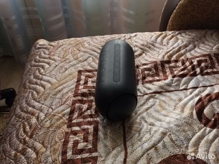 Портативная колонка bluetooth