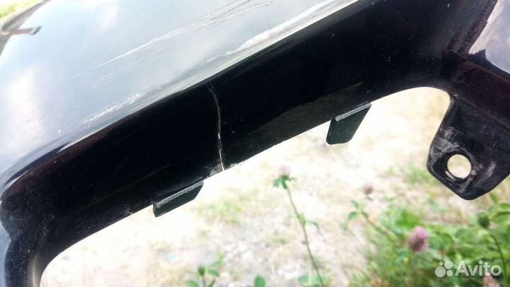Бампер на Тойоту