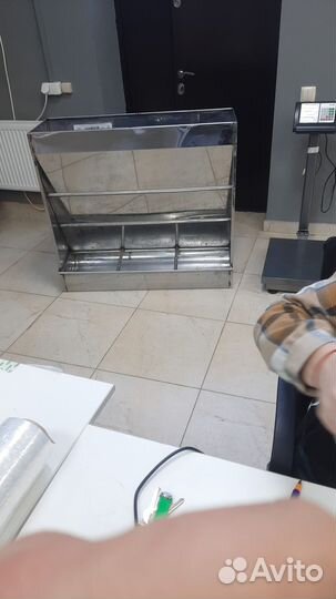 Бункерные кормушки для свиней