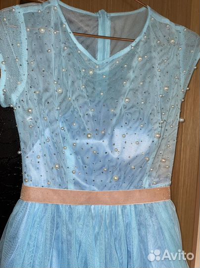 Вечернее платье