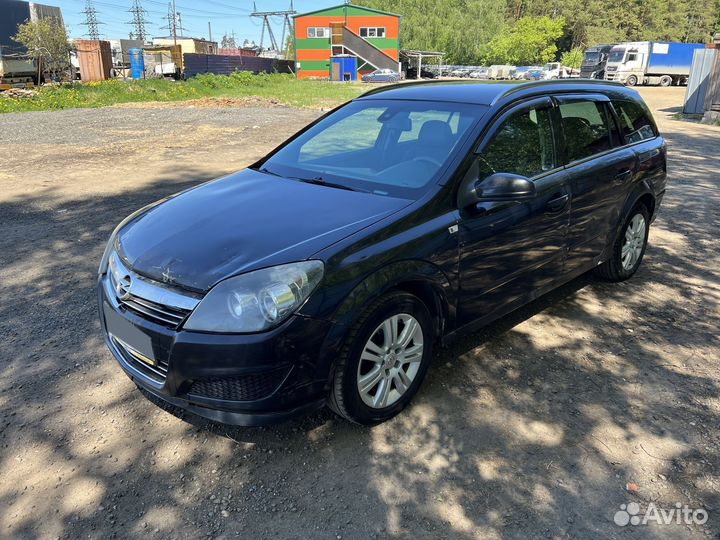 Opel Astra 1.6 МТ, 2011, 233 946 км