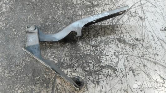 Петля капота nissan murano Z50 (72X03D502)