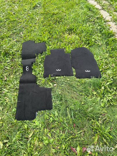 Автомобильные коврики ворсовые на Infiniti g37