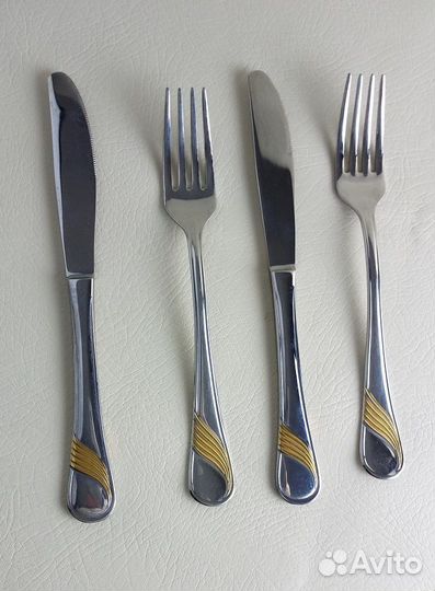 Набор вилок и ножей