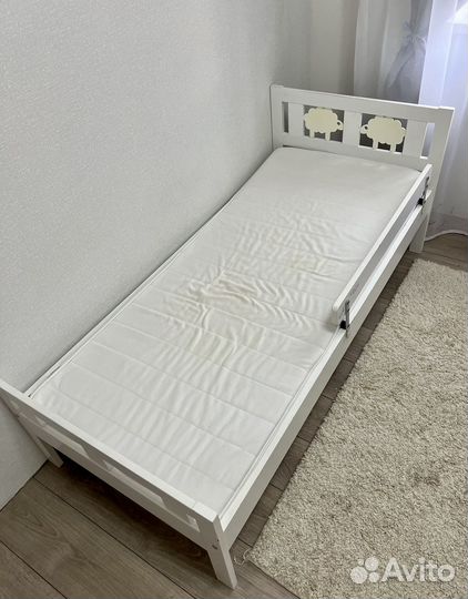 Детская кровать IKEA с матрасом