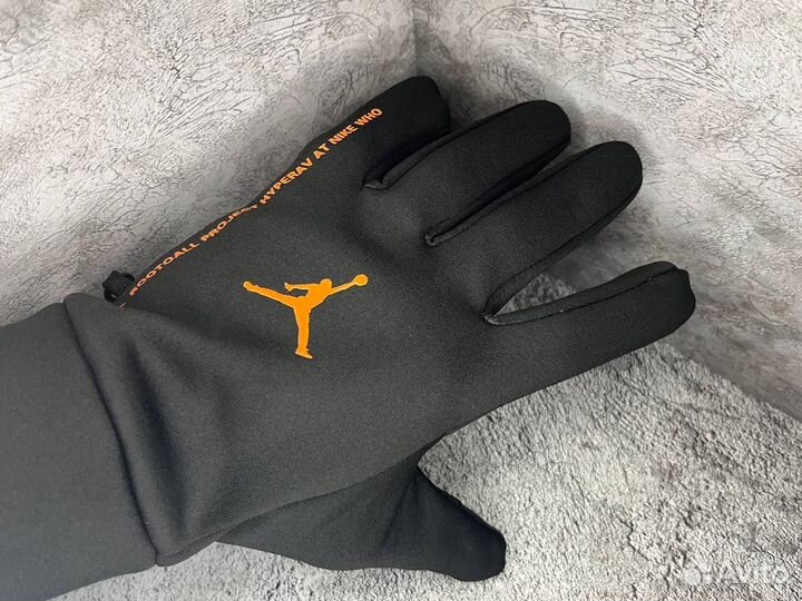 Перчатки Jordan зимние