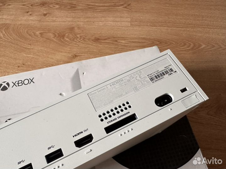 Приставка Xbox Series S 512Gb