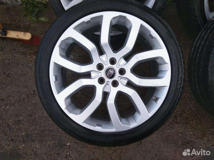 Continental CrossContact UHP E 275/40 R22 108Y