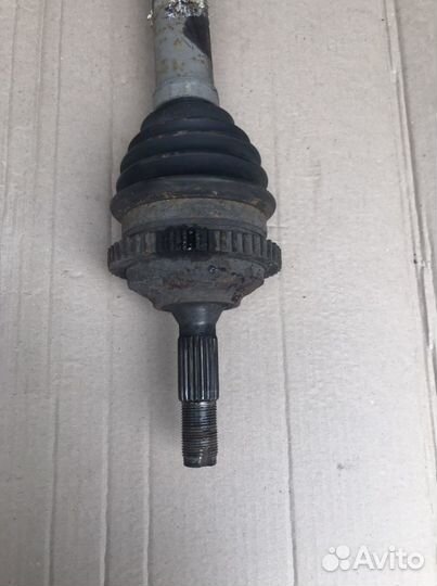 Привод передний левый Peugeot 206