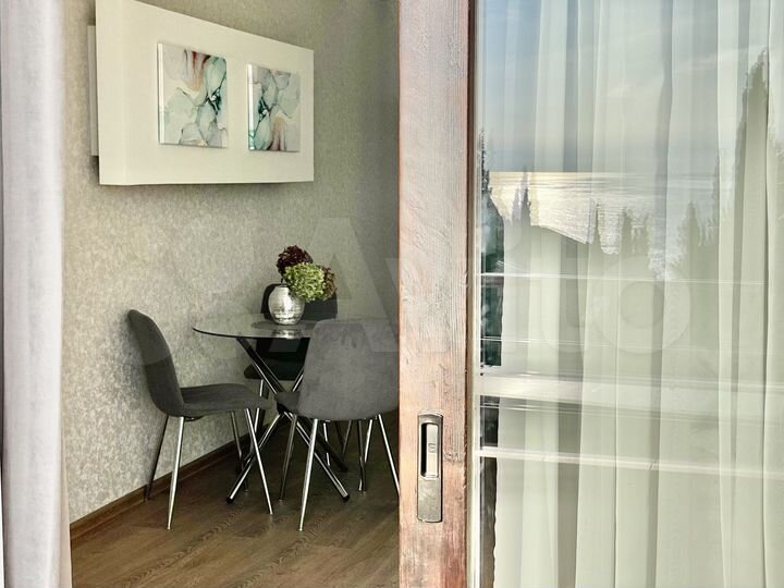 2-к. квартира, 88 м², 3/12 эт.