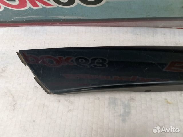 Молдинг лобового стекла передний левый Skoda Fabia