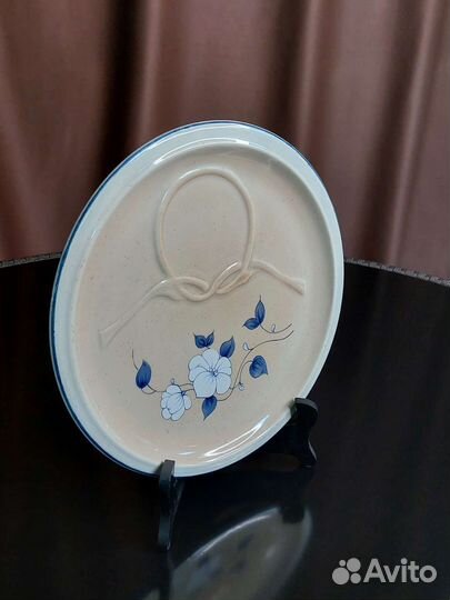 Тарелка декоративная фаянсовая Франция