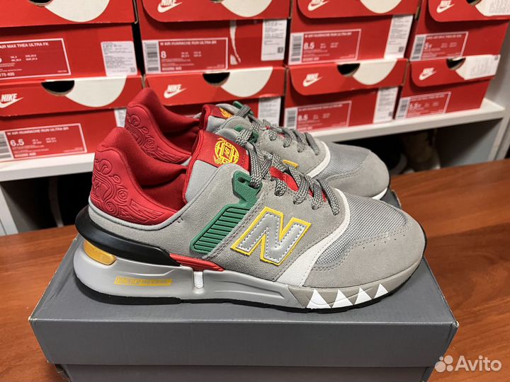 New Balance 997 (8 US / 8.5 US / 9.5 US / 10 US )