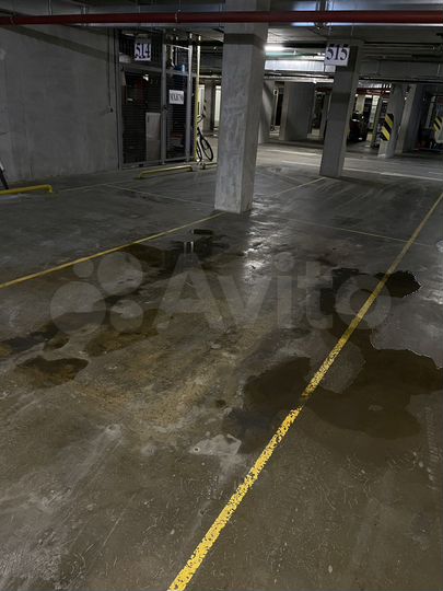 Машиноместо, 13 м²